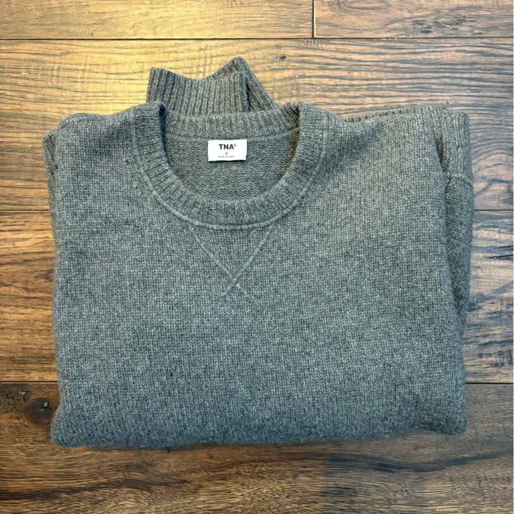 TNA knit - Picture 3 of 3